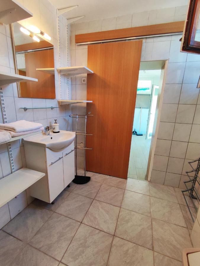 באסקה Apartment Batomalj מראה חיצוני תמונה